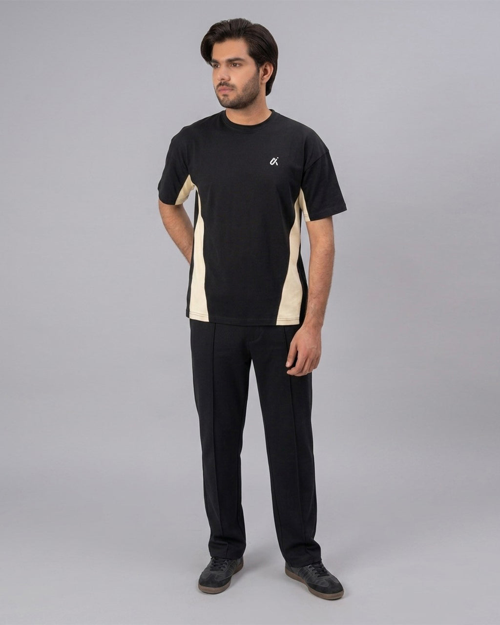 Black Panel Logo T-Shirt T13