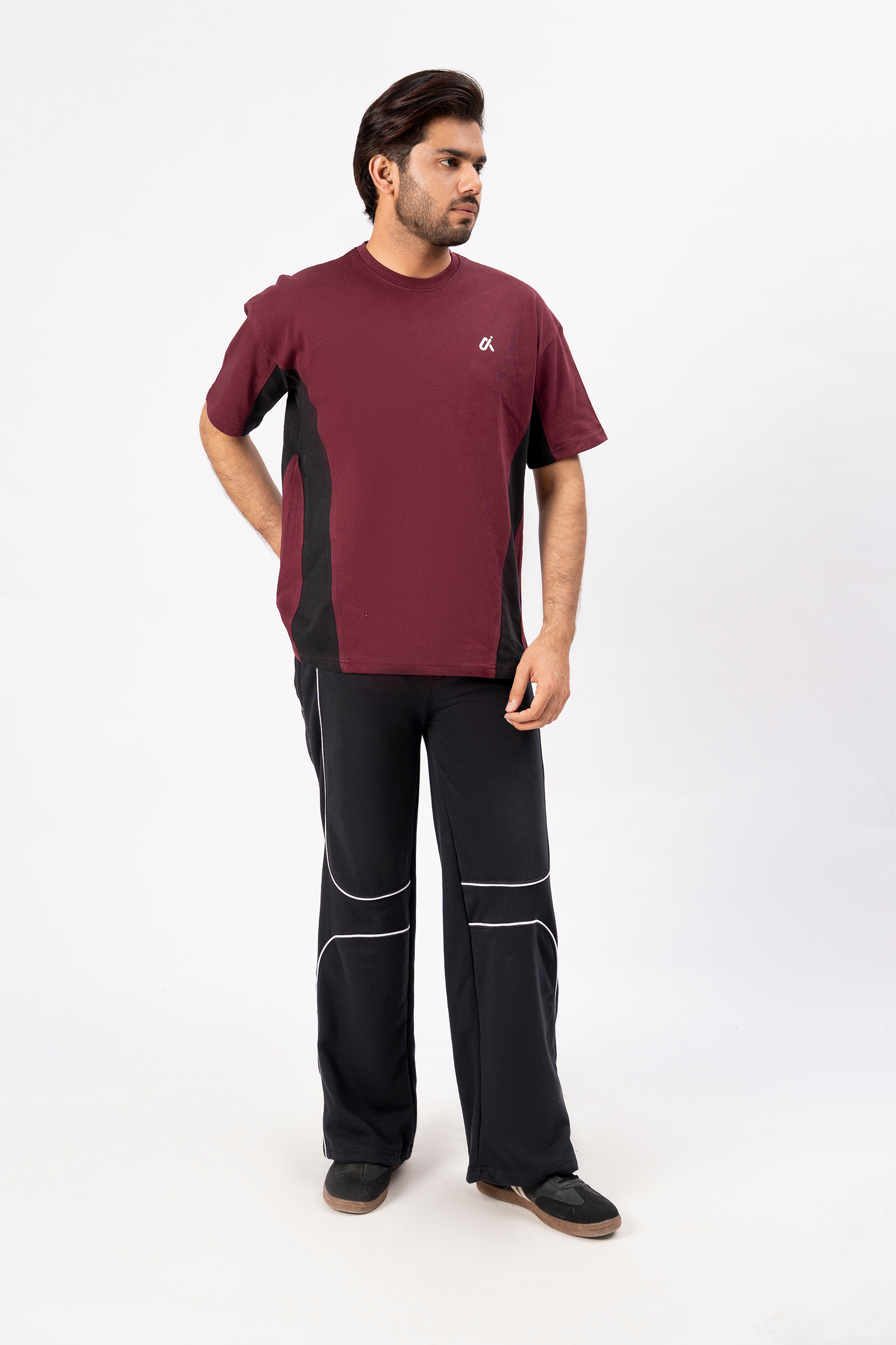 Contrast Panel Performance T-Shirt – Maroon & Black T3
