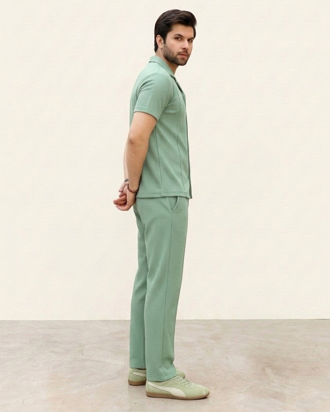 Light Green Half-Sleeve Safari Suit for Men B9
